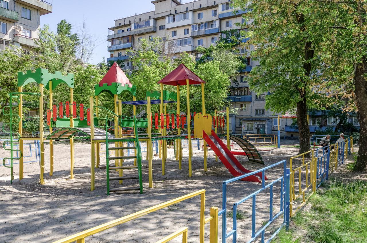 Artal Apartment On Obolonskyi Avenue 16A Kiev Bagian luar foto