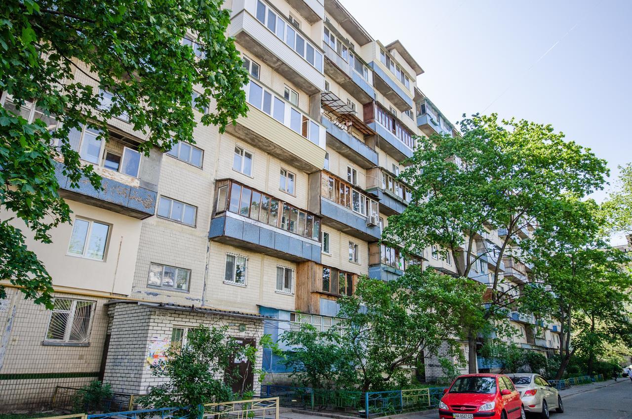 Artal Apartment On Obolonskyi Avenue 16A Kiev Bagian luar foto